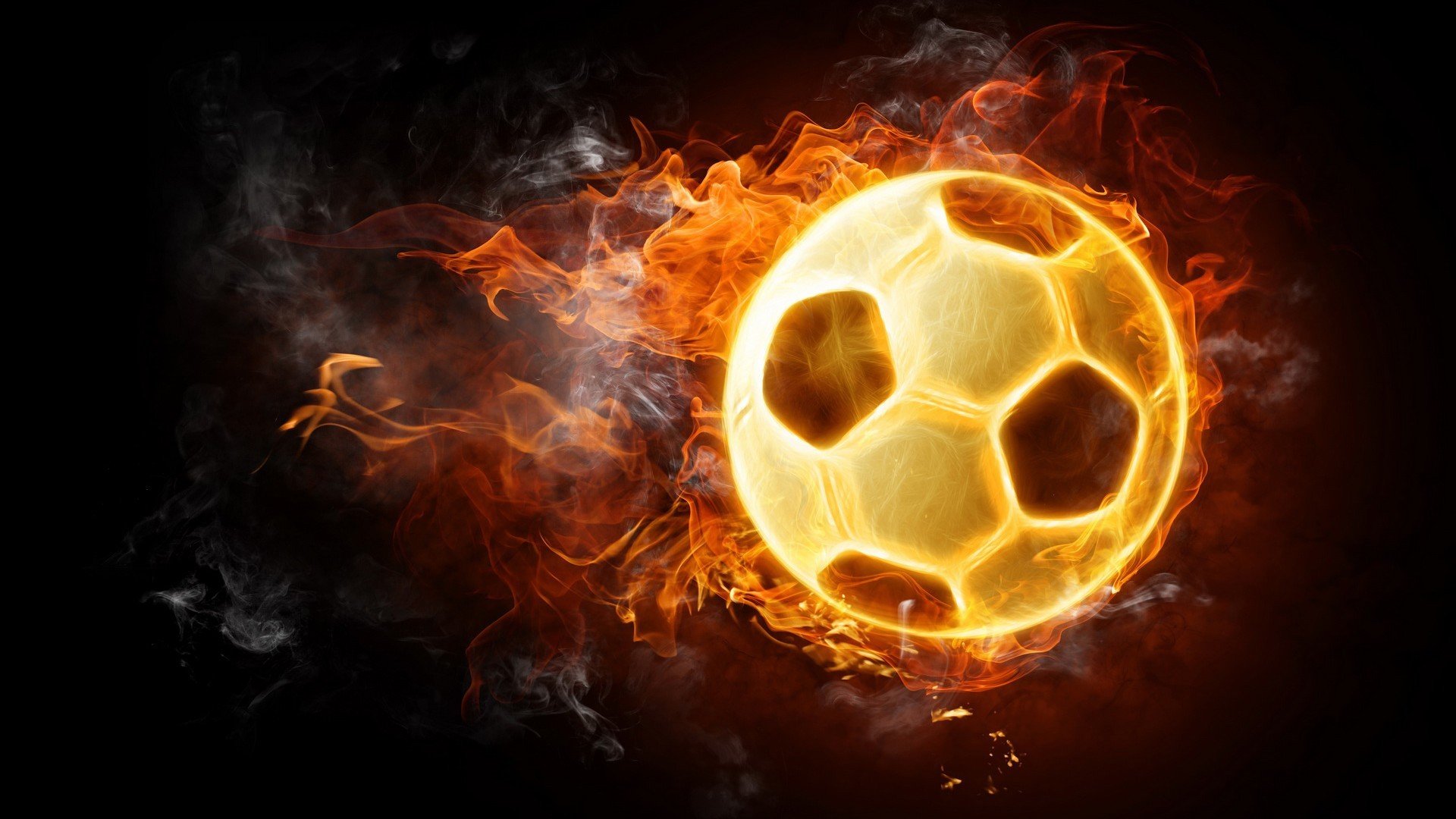 曼联边锋积极回撤参与防守反抢，曼联防守反击